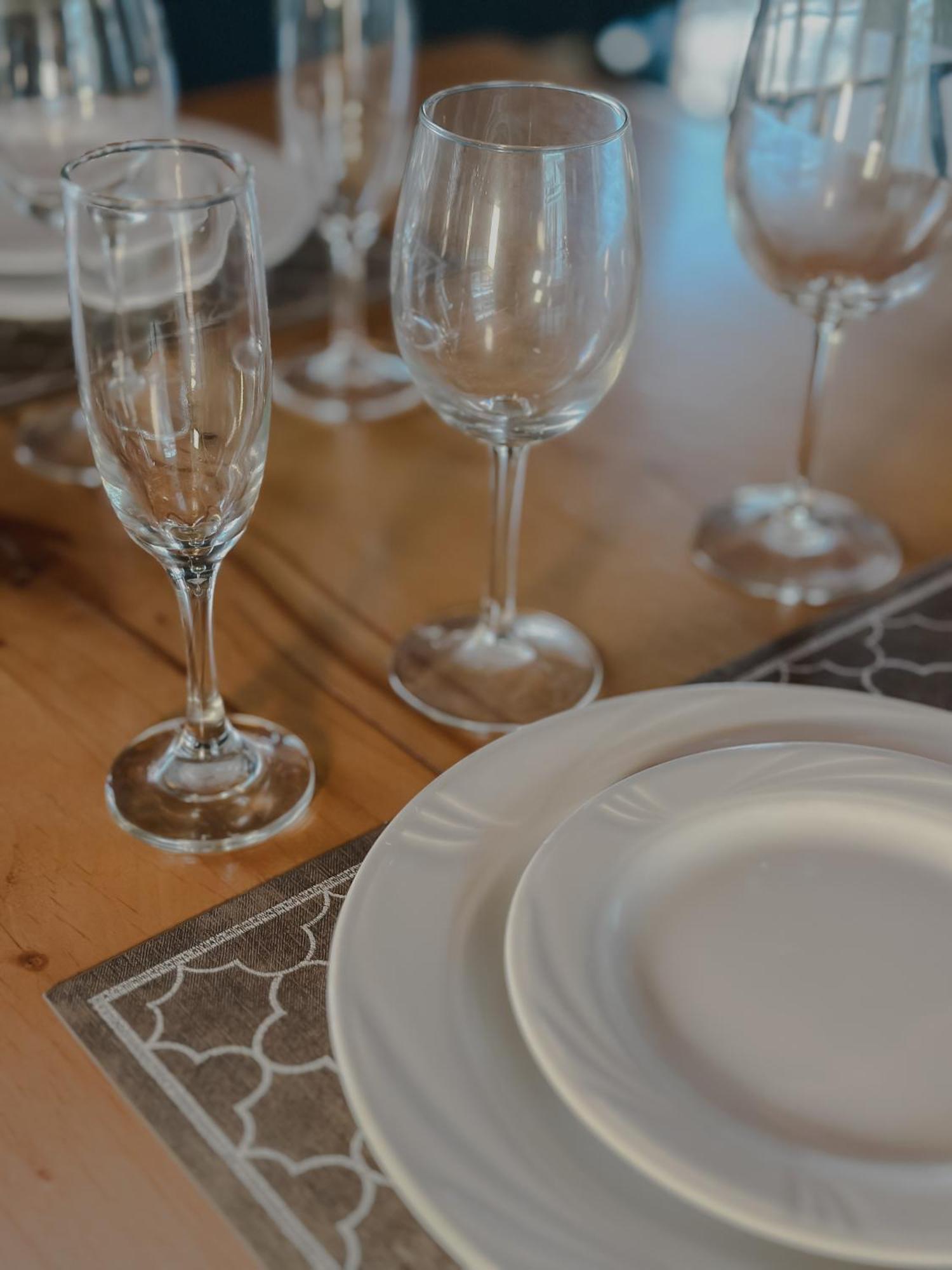 Hotel Catedral لاباز المظهر الخارجي الصورة Champagne glasses
