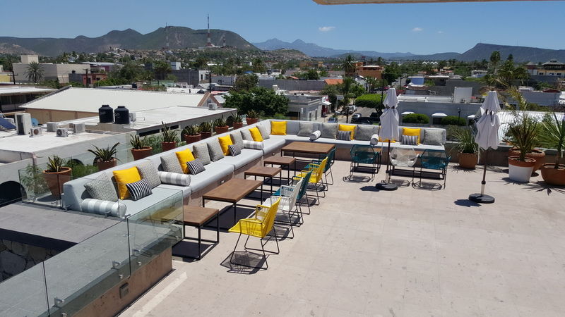 Hotel Catedral لاباز المظهر الخارجي الصورة Rooftop bar at the Hotel Habita